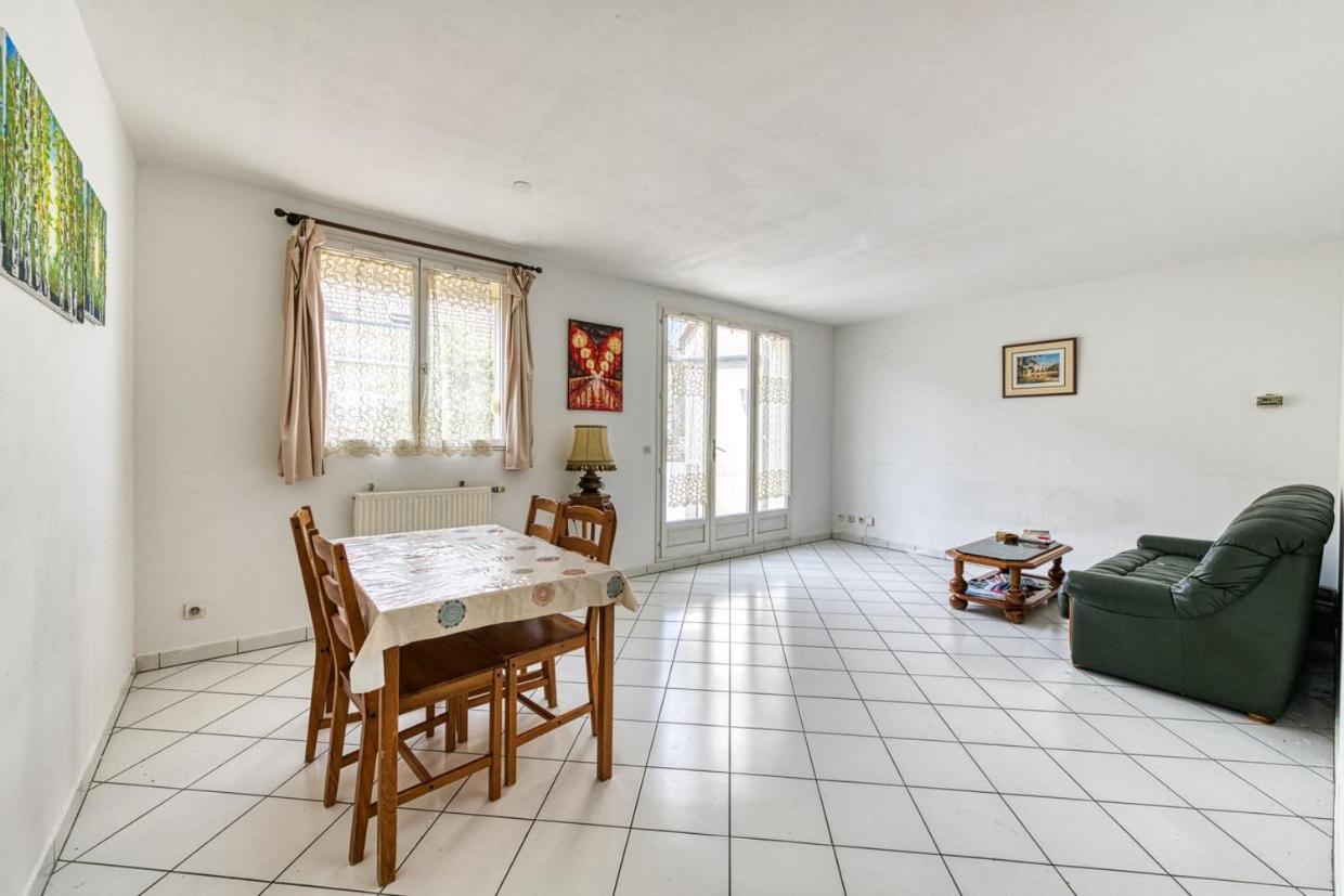 Location Chambre Double Dans Appartement - 세르지 외부 사진