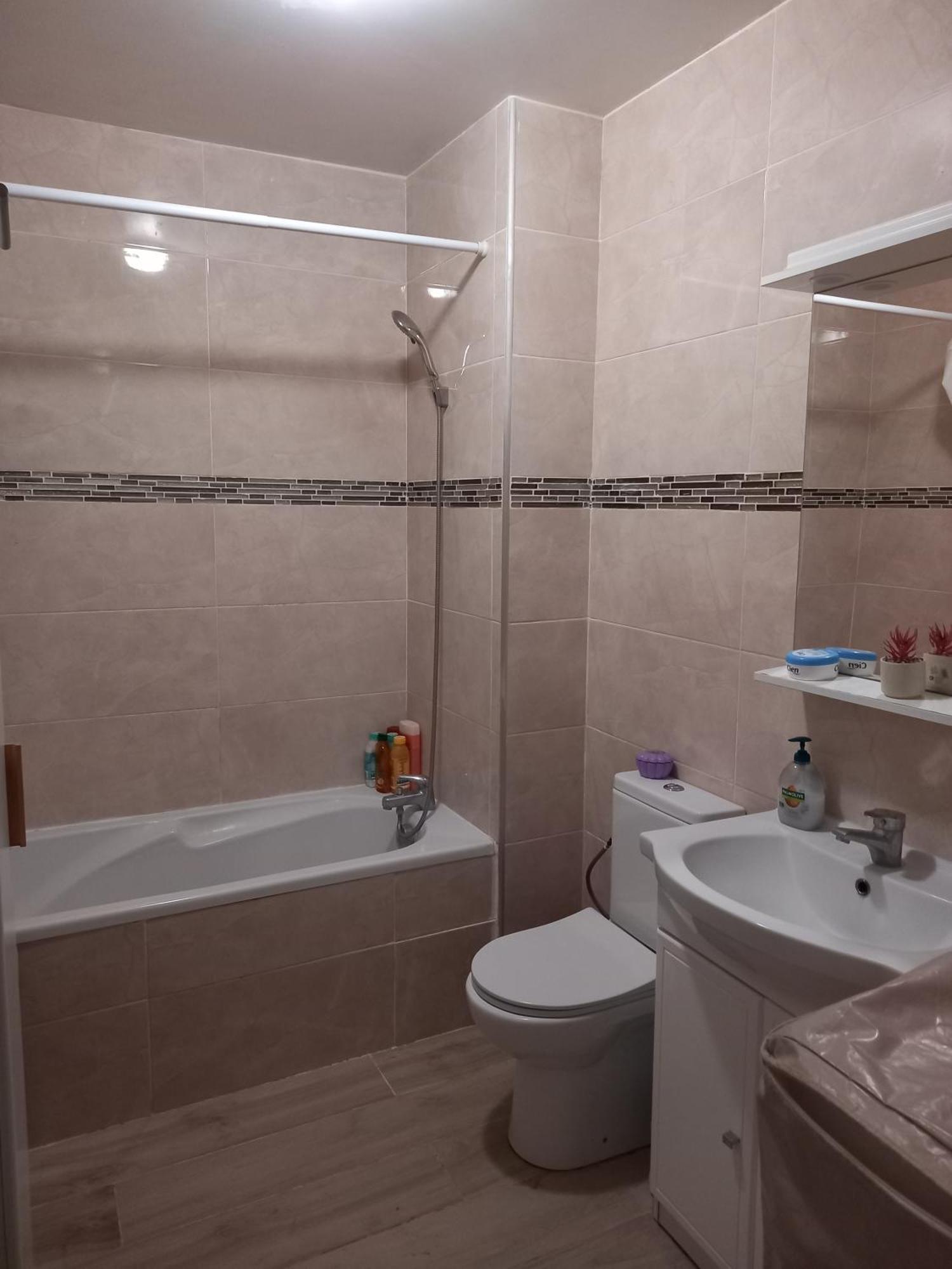 Location Chambre Double Dans Appartement - 세르지 외부 사진